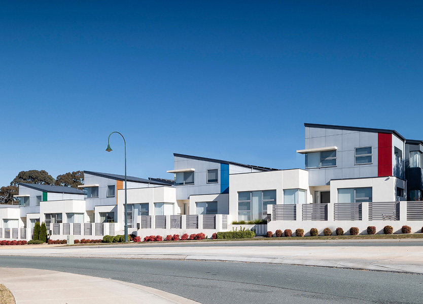 Family-focused Amaroo residences with ground-floor master, spacious living, private courtyards and quality inclusions