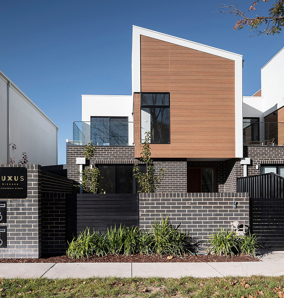LUXUS modern minimalist townhouse design in Canberra by TP Dynamics